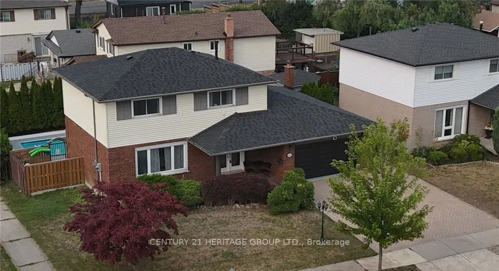 Photo 1 of 66 Seaton Place Drive, Hamilton, Stoney Creek — HOMEH