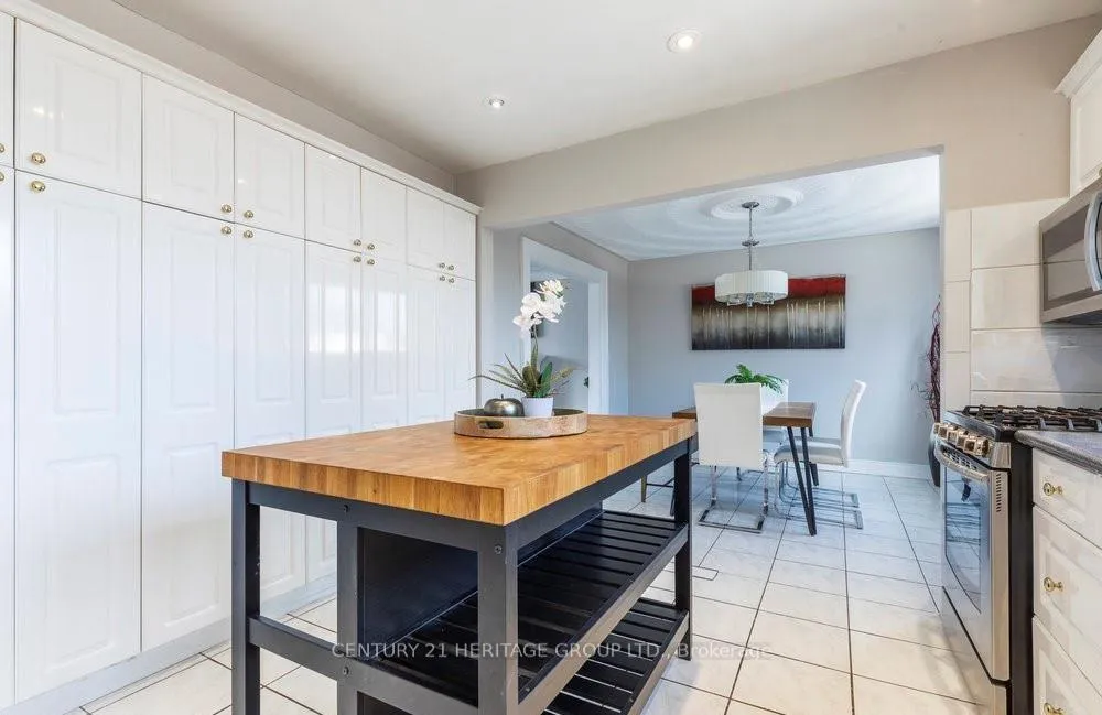 Photo 14 of 66 Seaton Place Drive, Hamilton, Stoney Creek — HOMEH