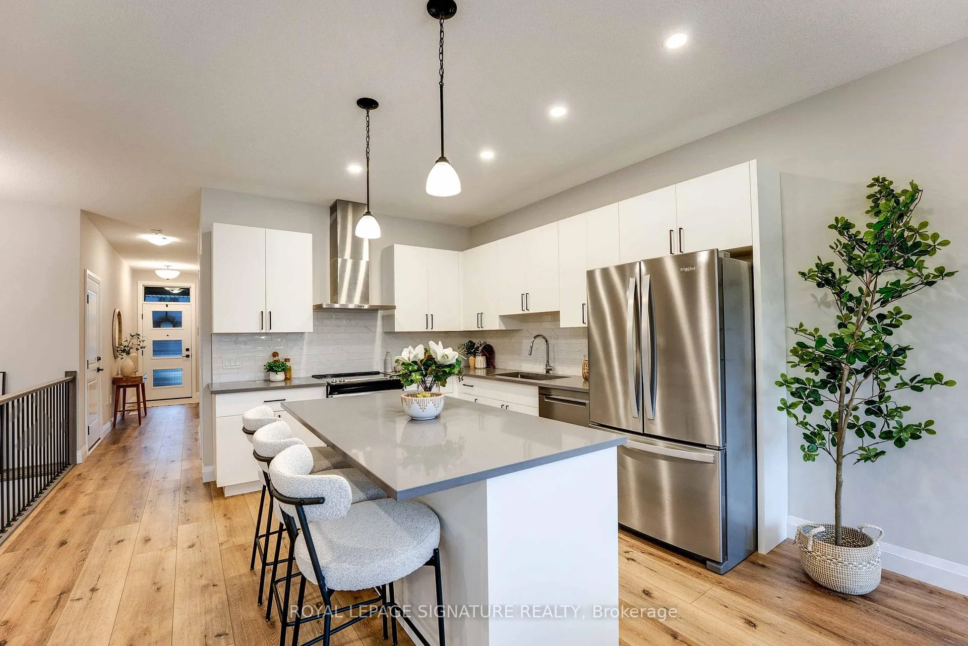 Photo 10 of 46 Wenger Road, Woolwich, Breslau — HOMEH