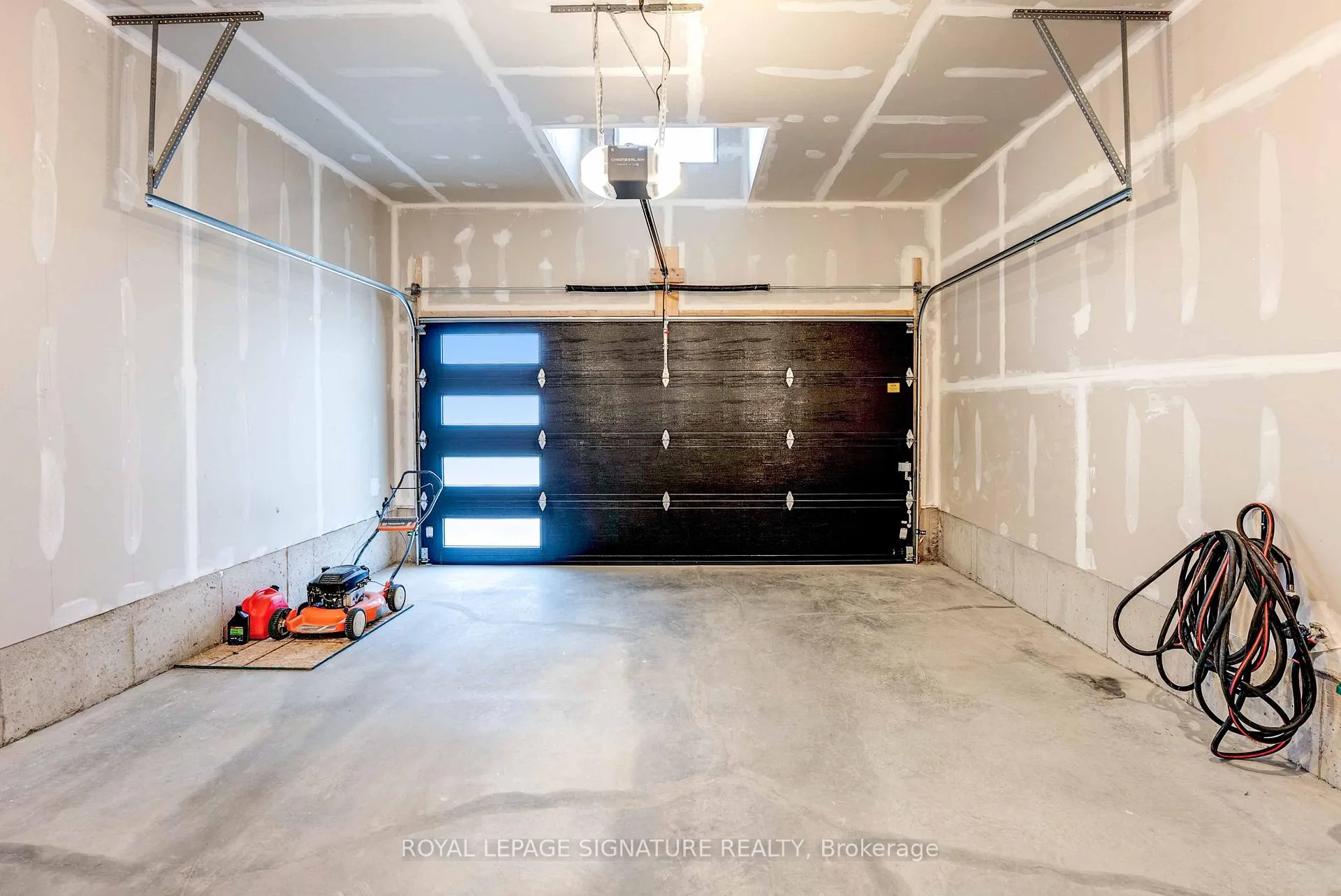Photo 22 of 46 Wenger Road, Woolwich, Breslau — HOMEH