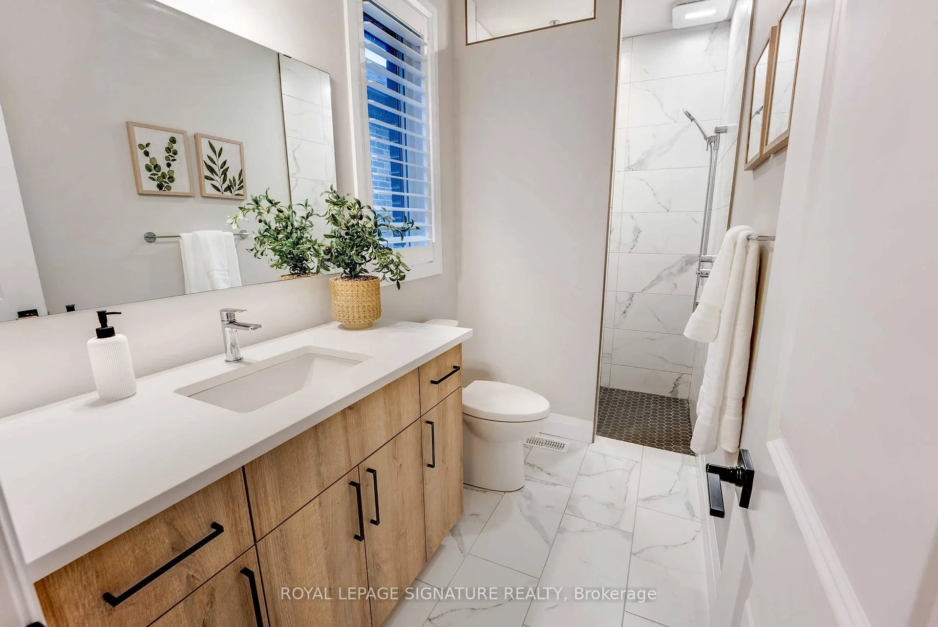 Photo 24 of 46 Wenger Road, Woolwich, Breslau — HOMEH