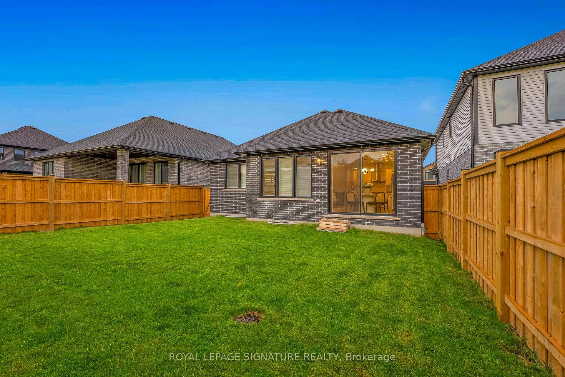 Photo 37 of 46 Wenger Road, Woolwich, Breslau — HOMEH