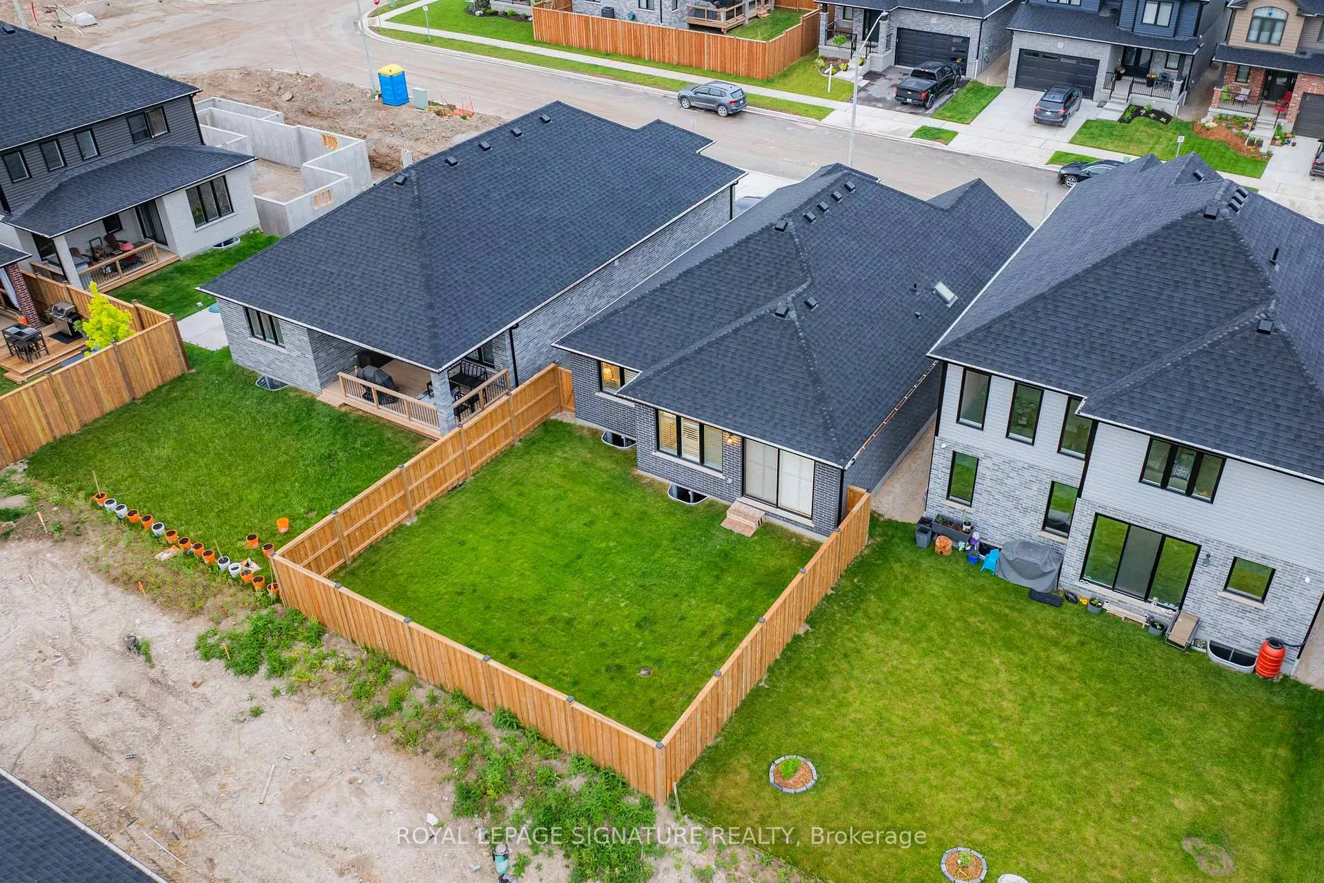 Photo 38 of 46 Wenger Road, Woolwich, Breslau — HOMEH