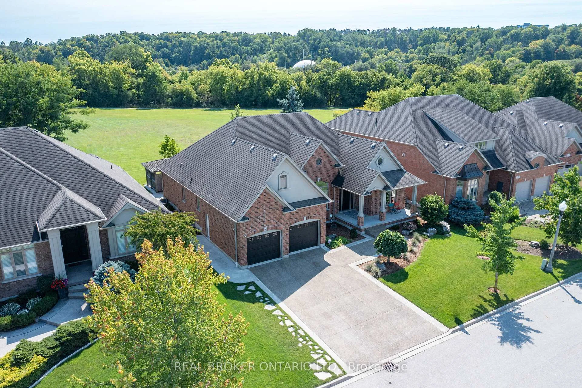 Photo 3 of 22 Black Maple Crescent, Kitchener — HOMEH