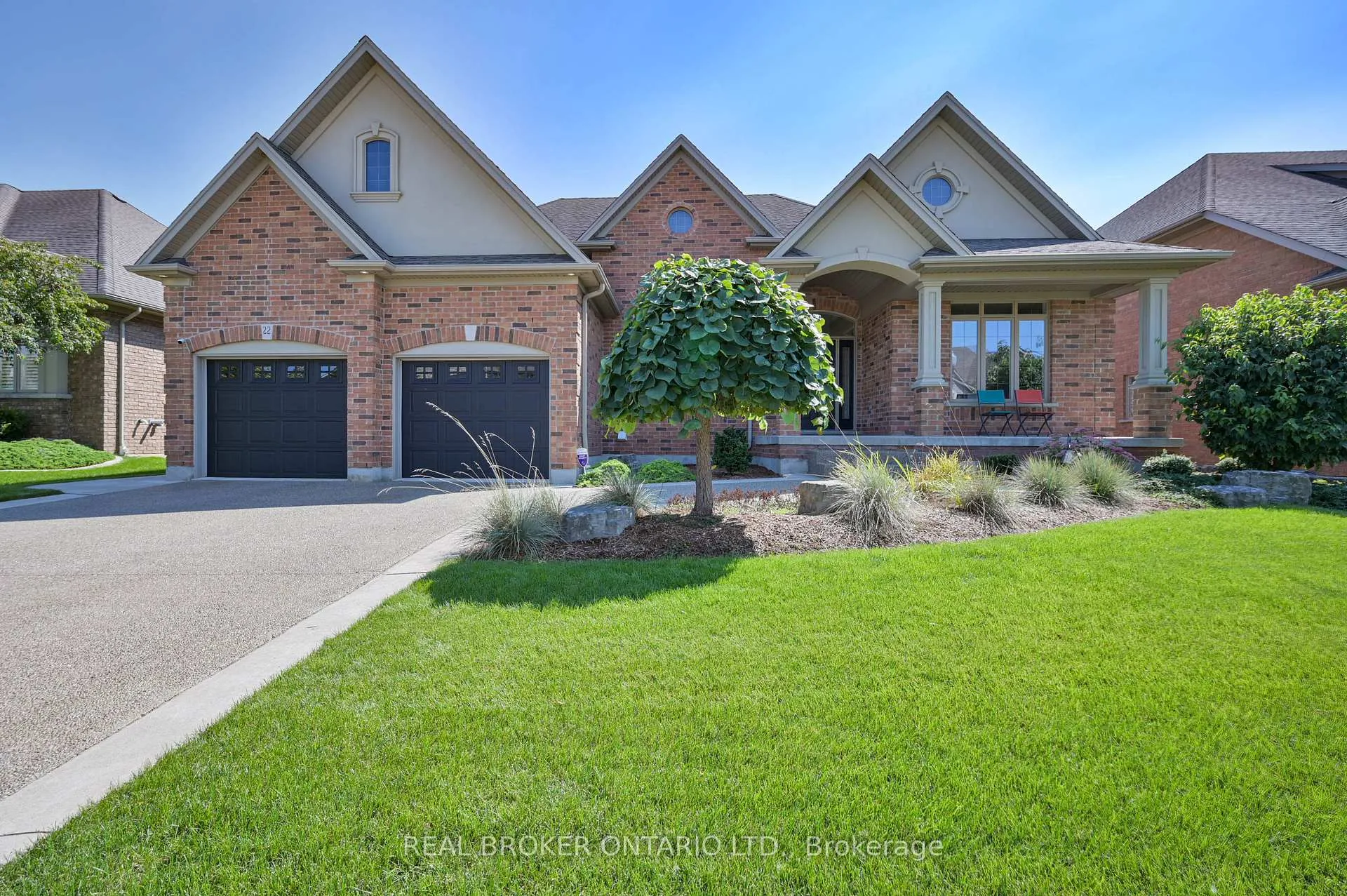 Photo 4 of 22 Black Maple Crescent, Kitchener — HOMEH