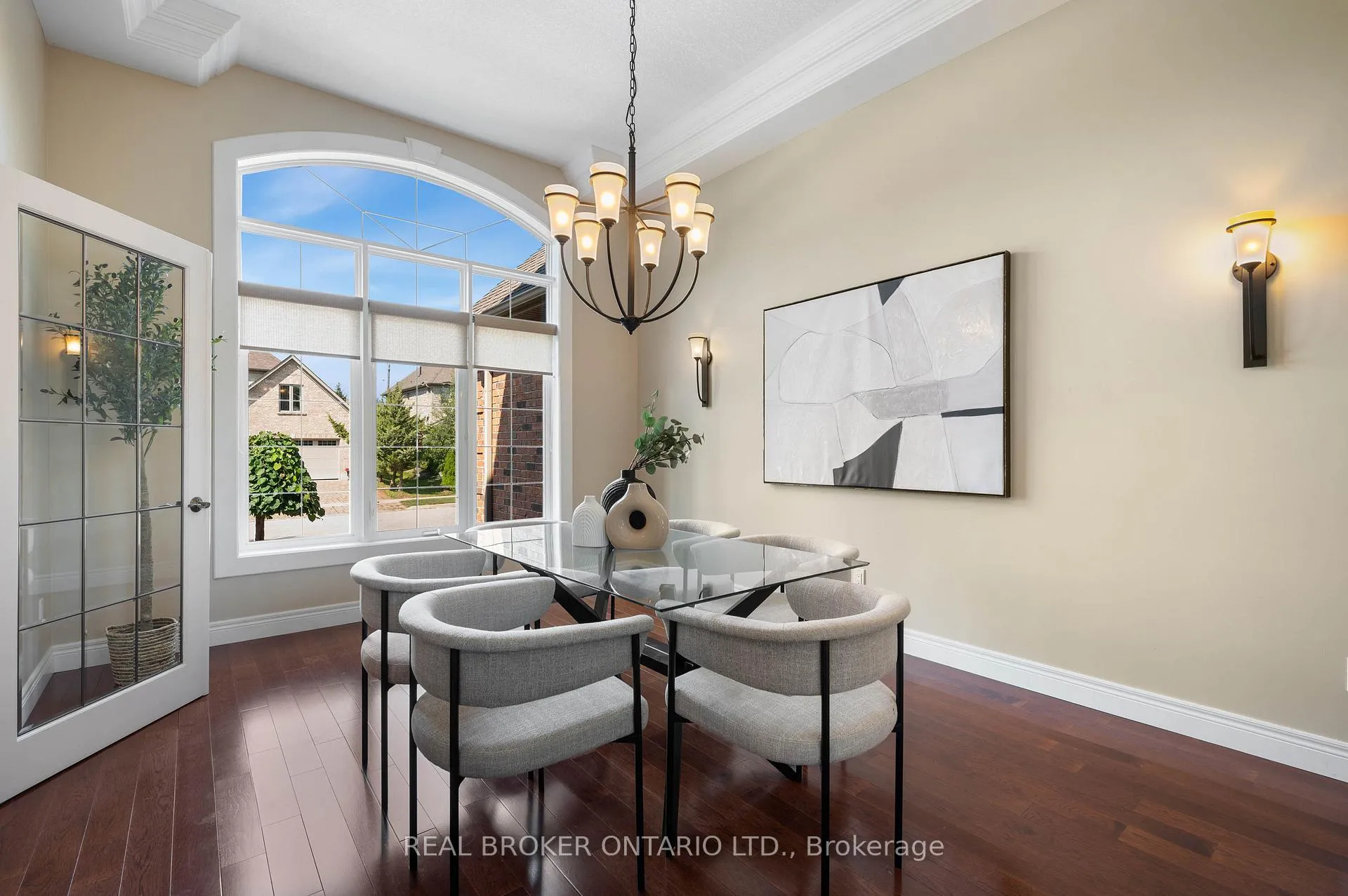 Photo 13 of 22 Black Maple Crescent, Kitchener — HOMEH