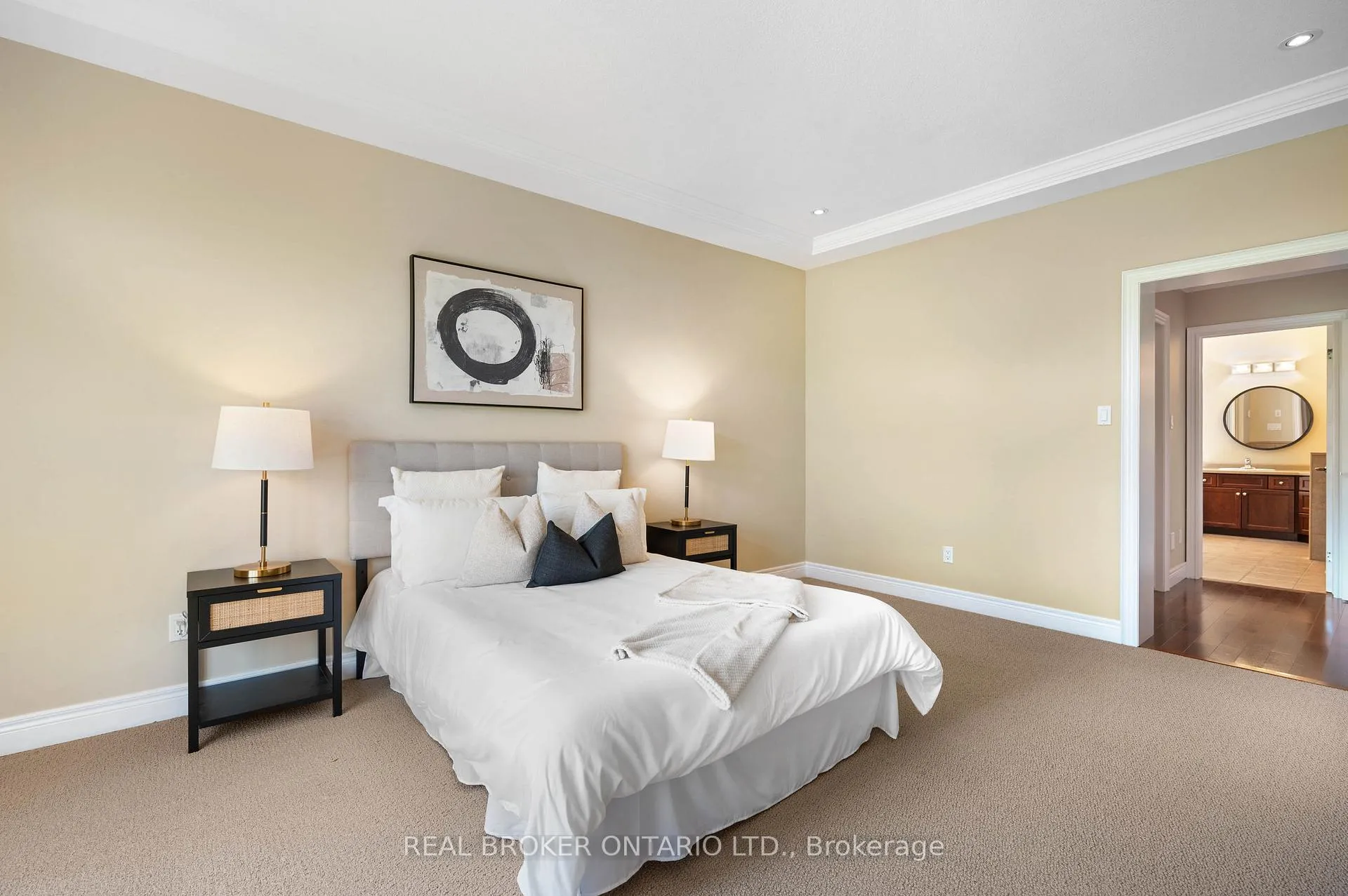 Photo 18 of 22 Black Maple Crescent, Kitchener — HOMEH