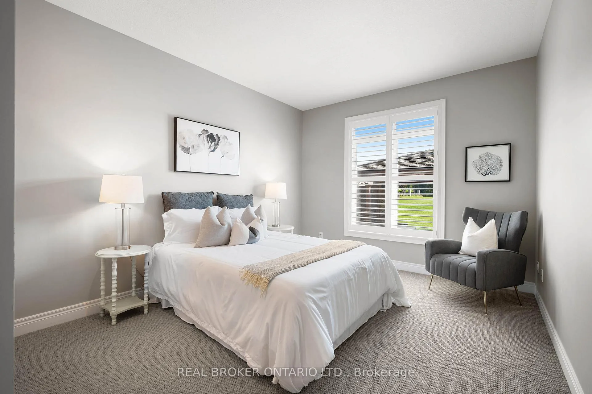 Photo 23 of 22 Black Maple Crescent, Kitchener — HOMEH