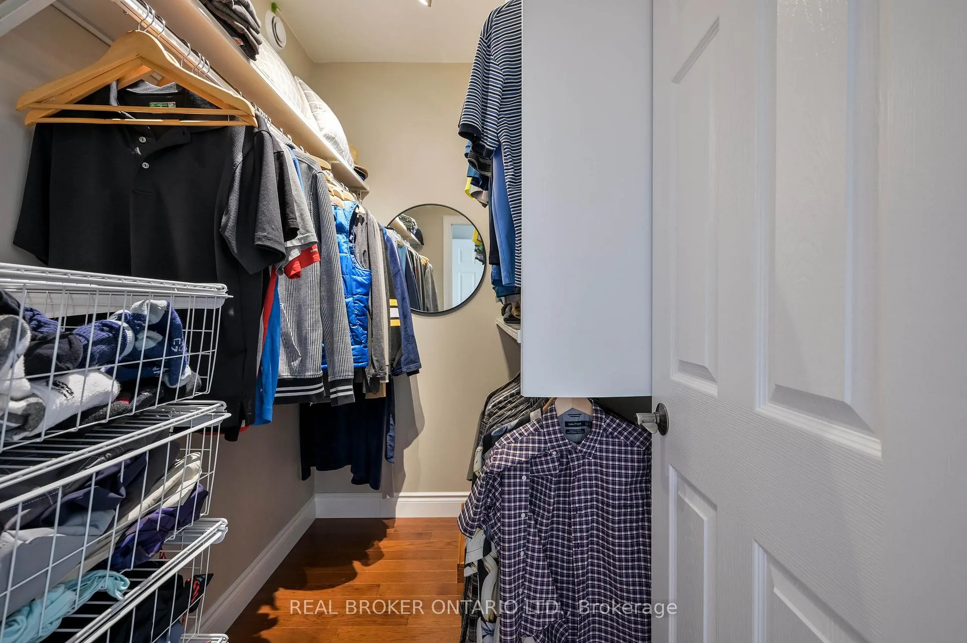 Photo 25 of 22 Black Maple Crescent, Kitchener — HOMEH