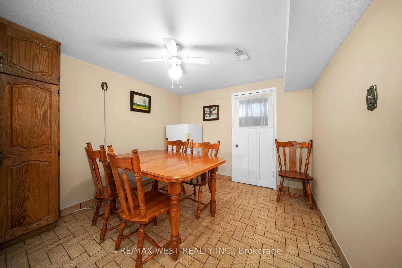 Photo 26 of 7 Harris Crescent, Vaughan, West Woodbridge — HOMEH