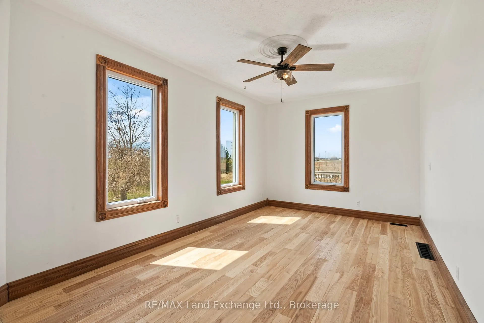 Photo 21 of 2344 Bruce Road 20, Kincardine — HOMEH