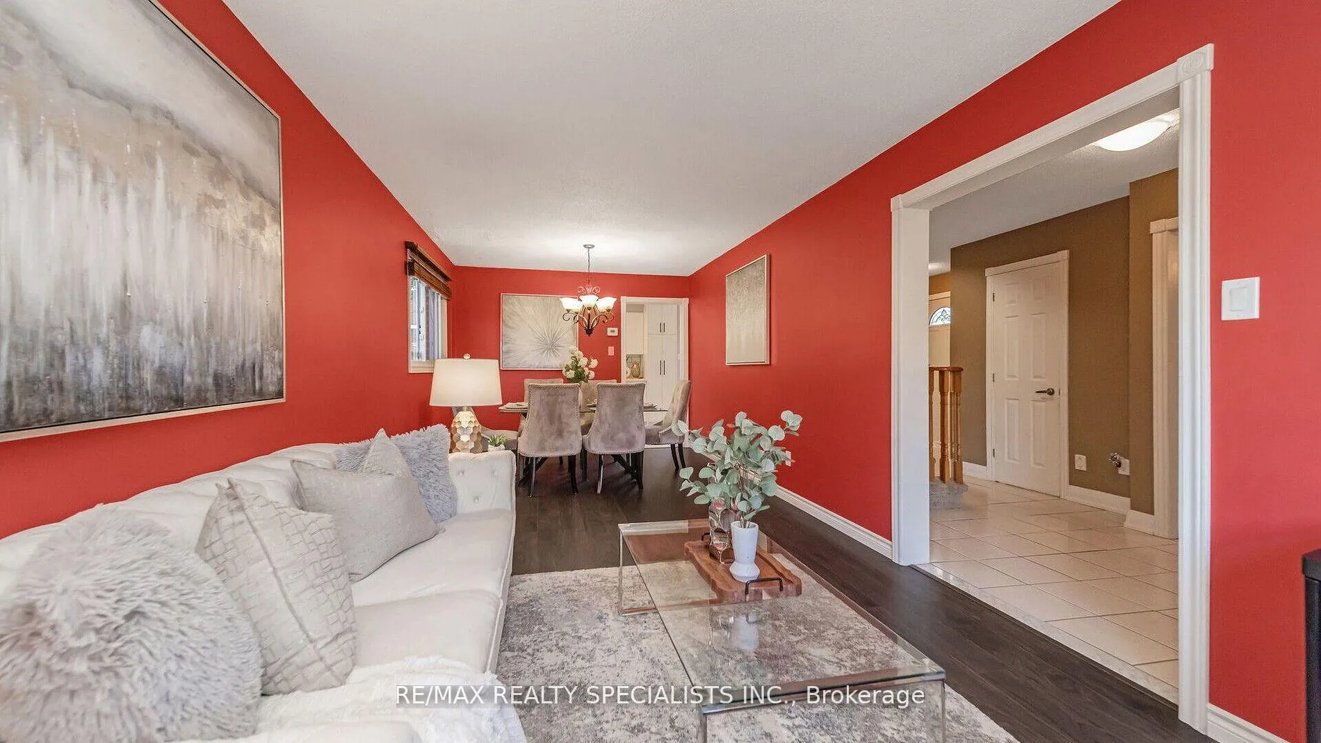 Photo 14 of 12 Willowcrest Court, Brampton, Bram West — HOMEH