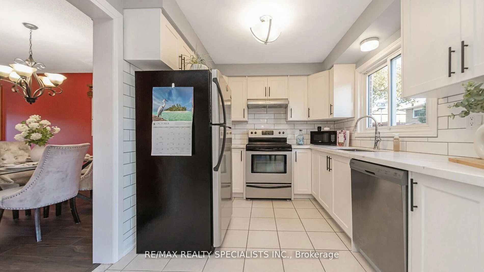 Photo 18 of 12 Willowcrest Court, Brampton, Bram West — HOMEH