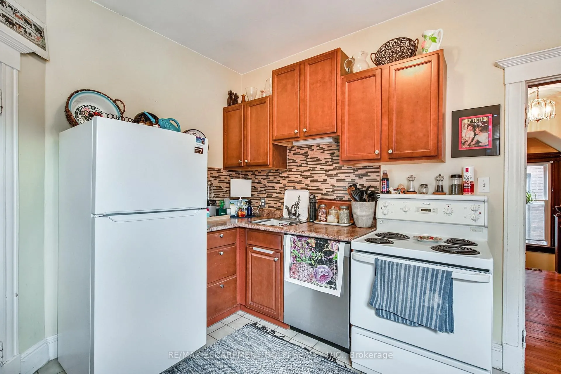 Photo 19 of 204 Herkimer Street, Hamilton, Kirkendall — HOMEH