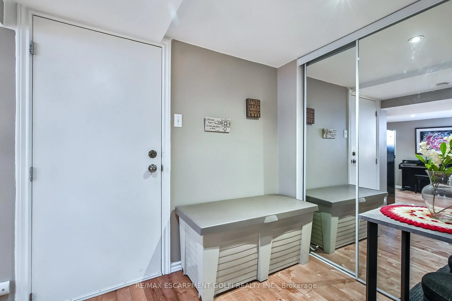 Photo 28 of 204 Herkimer Street, Hamilton, Kirkendall — HOMEH