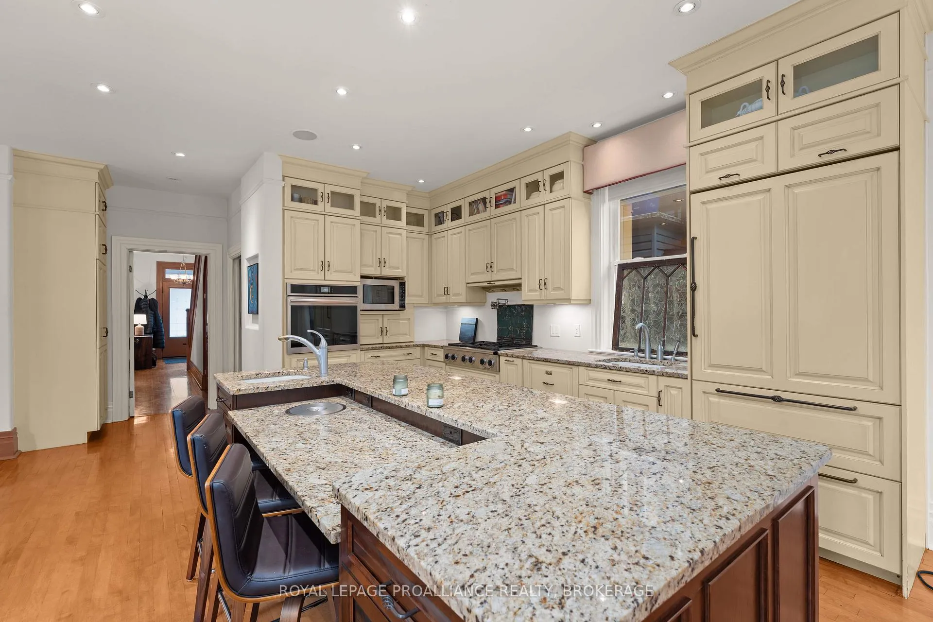 Photo 16 of 105 Lower Union Street, Kingston, Central City East — HOMEH
