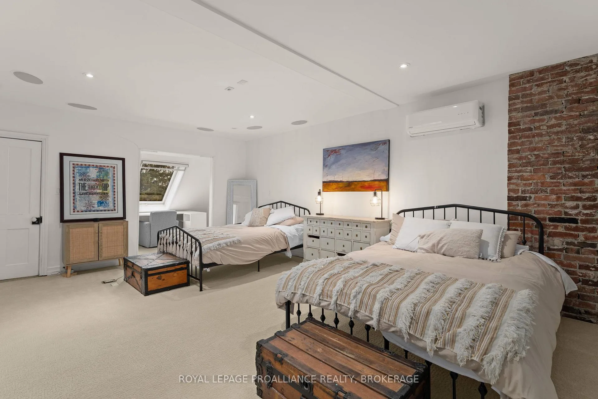 Photo 32 of 105 Lower Union Street, Kingston, Central City East — HOMEH