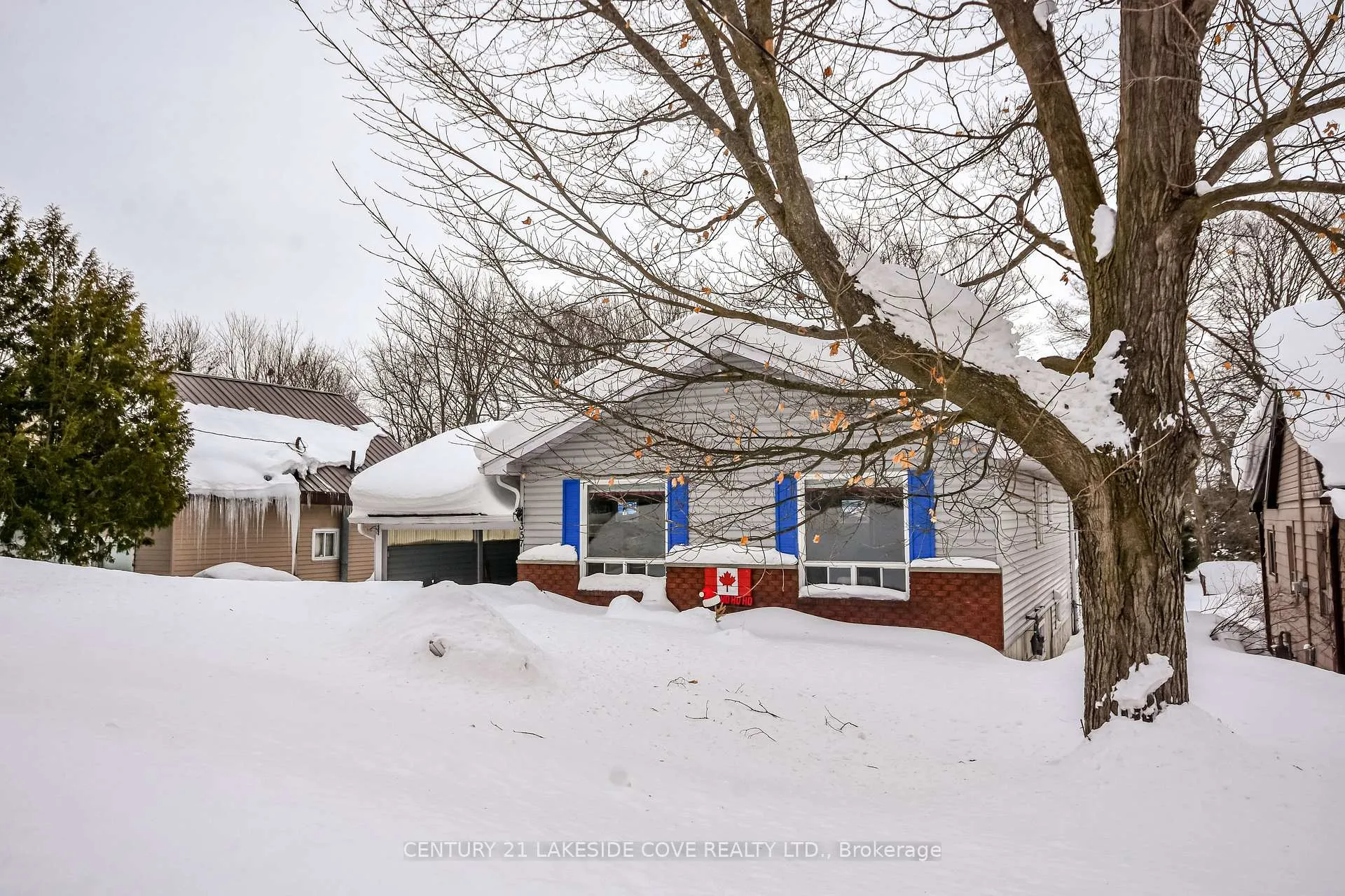 Photo 3 of 357 Arthur Street, Orillia — HOMEH