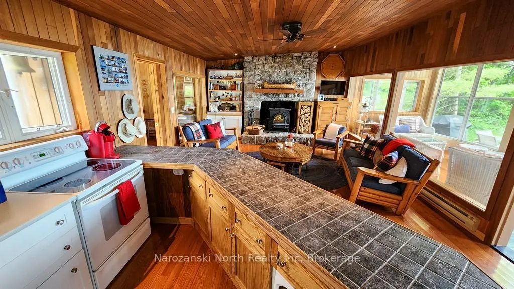 Photo 9 of 194 George Island, Killarney — HOMEH