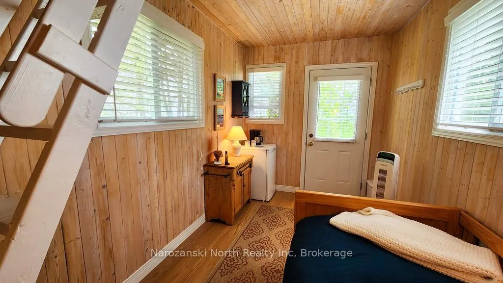 Photo 27 of 194 George Island, Killarney — HOMEH