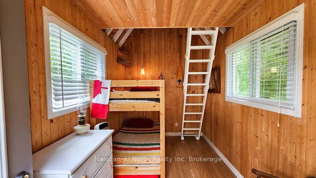 Photo 31 of 194 George Island, Killarney — HOMEH