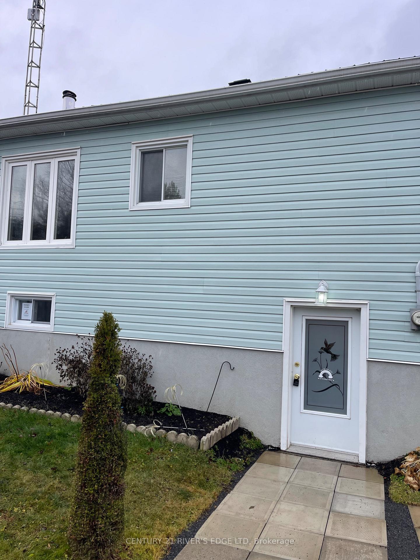 Photo 8 of 2076 Sandy Hill Road, Champlain, Champlain Twp — HOMEH