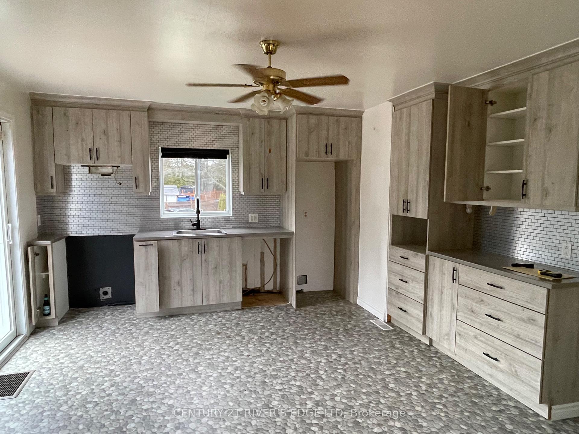 Photo 18 of 2076 Sandy Hill Road, Champlain, Champlain Twp — HOMEH