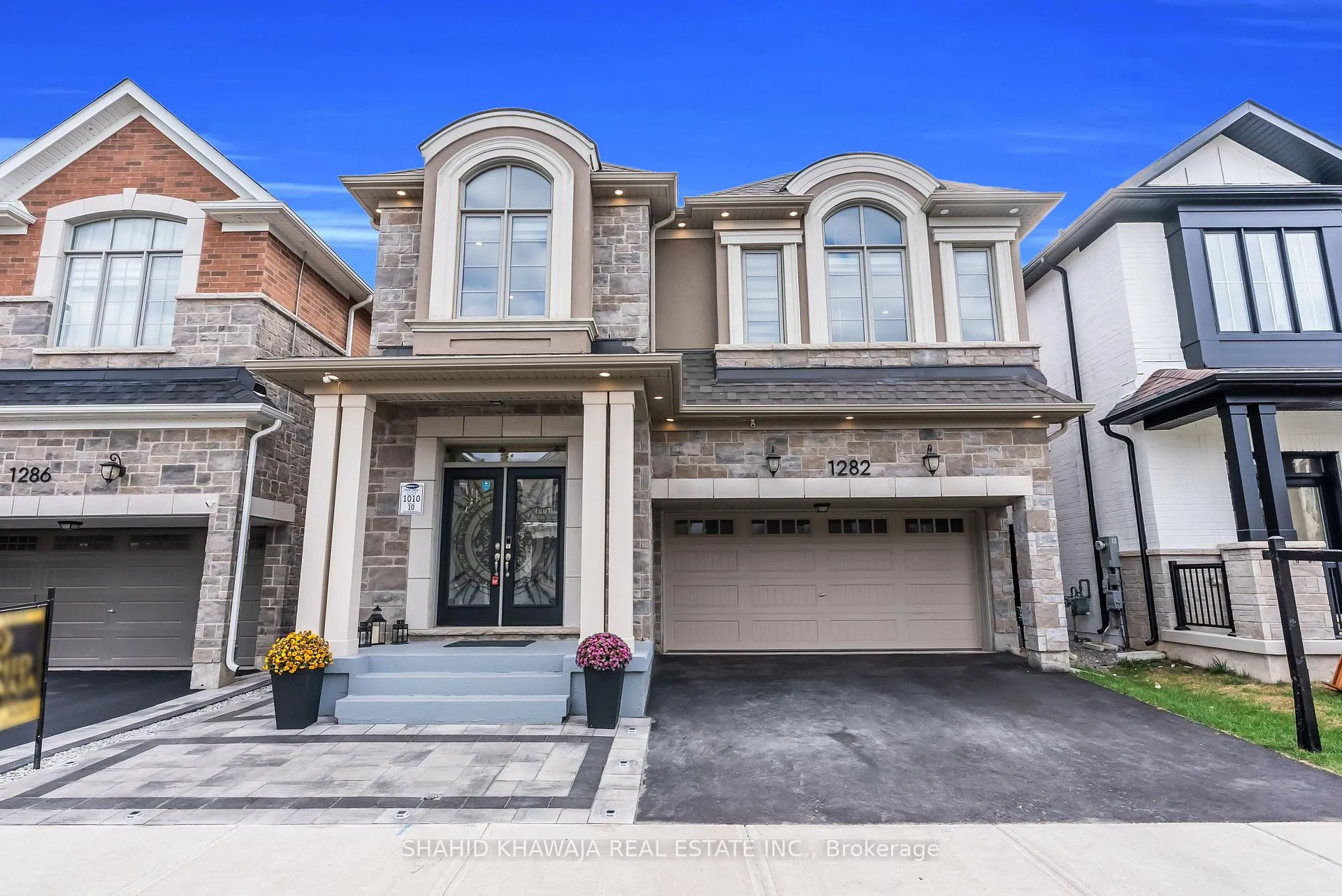 Photo 2 of 1282 Kovachik Boulevard, Milton, Walker — HOMEH