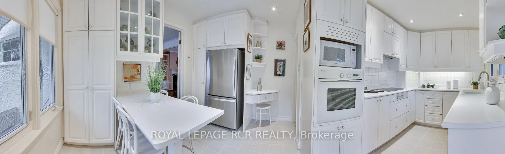 Photo 17 of 4 Thornlea Court, Markham, Thornhill — HOMEH