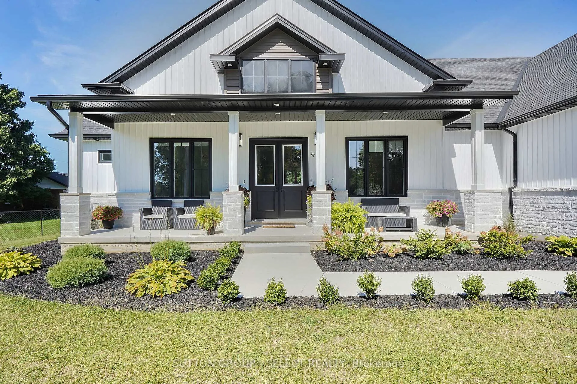 Photo 1 of 97 Simcoe Avenue, Middlesex Centre, Komoka — HOMEH