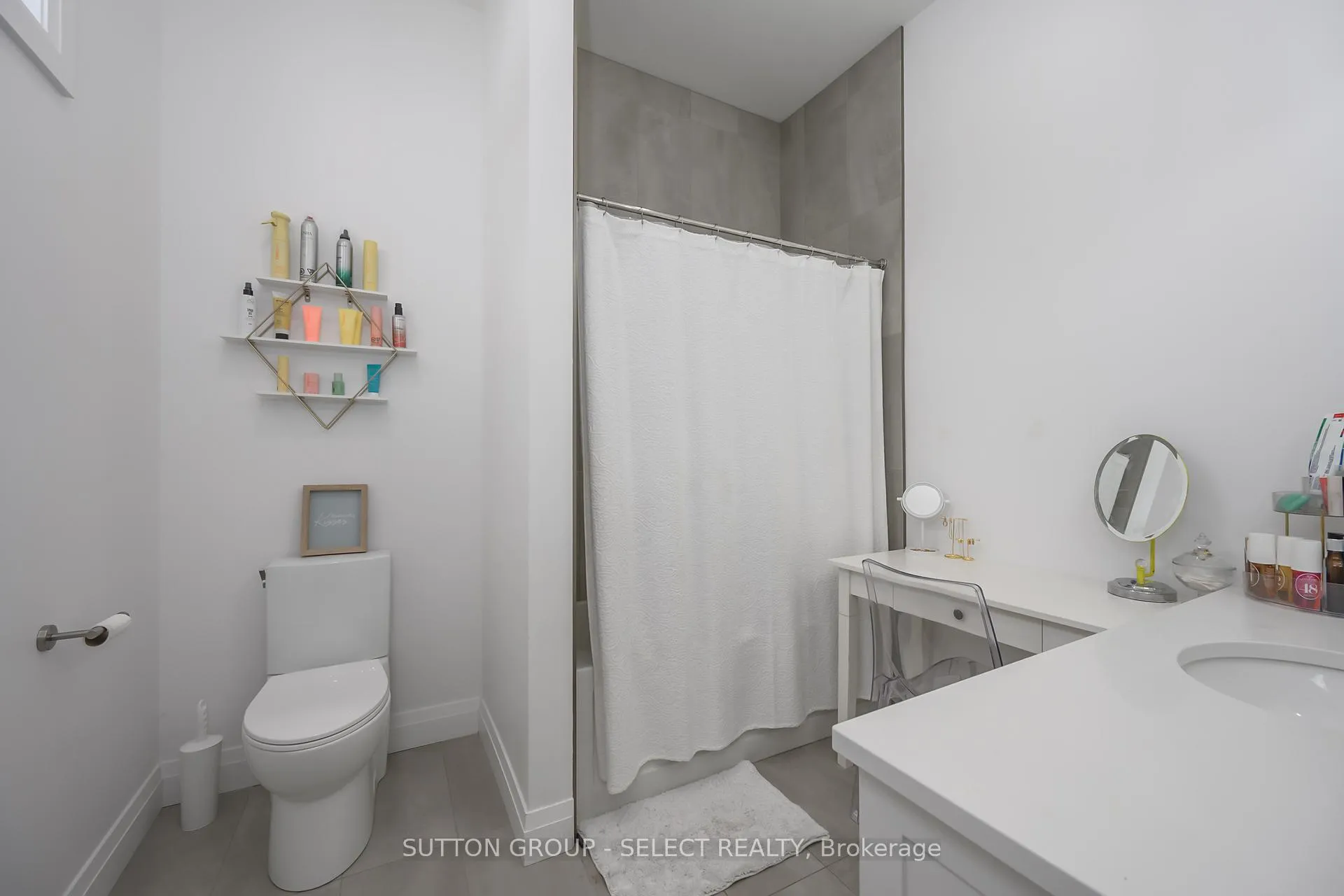 Photo 34 of 97 Simcoe Avenue, Middlesex Centre, Komoka — HOMEH