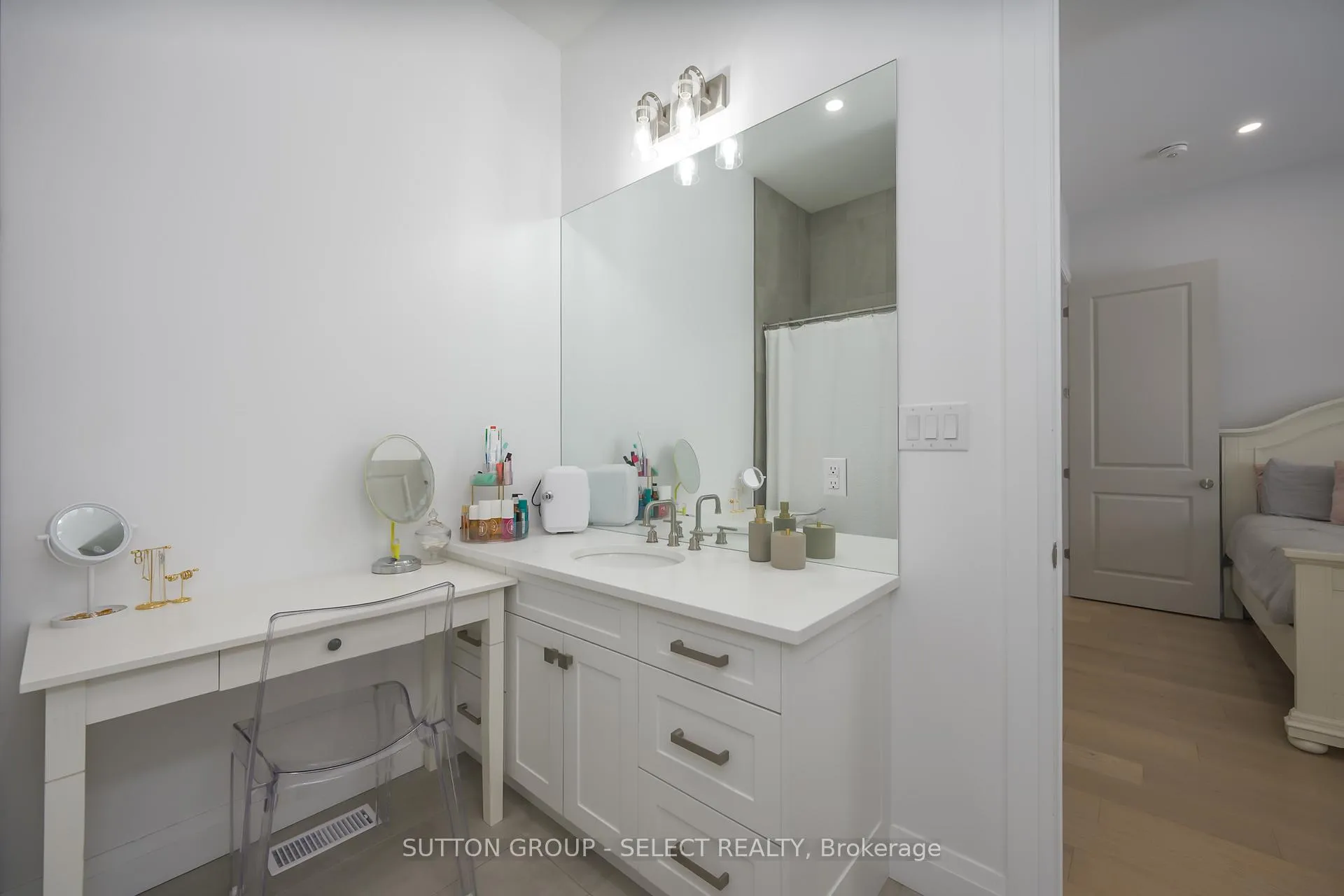 Photo 35 of 97 Simcoe Avenue, Middlesex Centre, Komoka — HOMEH
