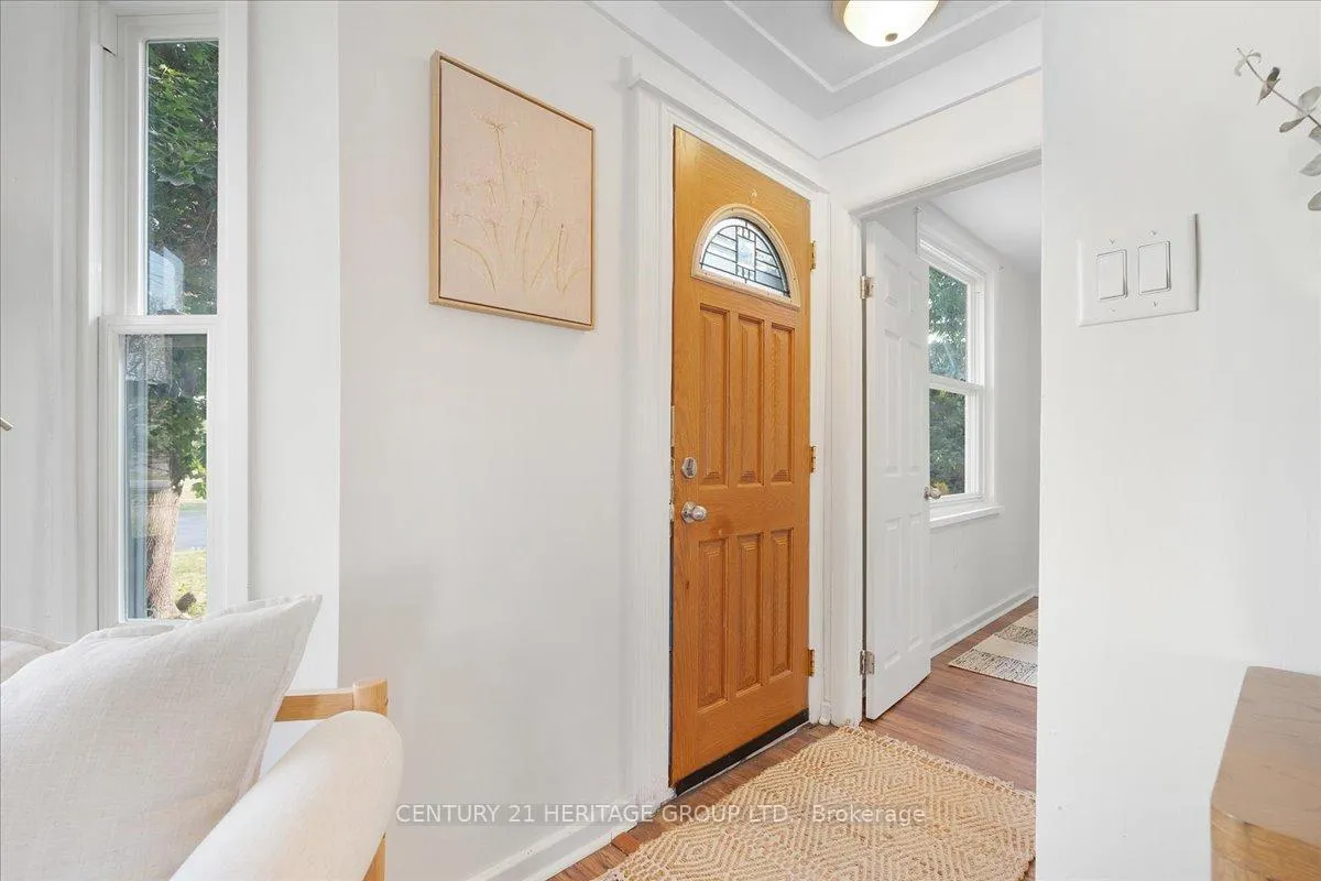 Photo 2 of 1146 Leaside Road, Hamilton, Parkview — HOMEH
