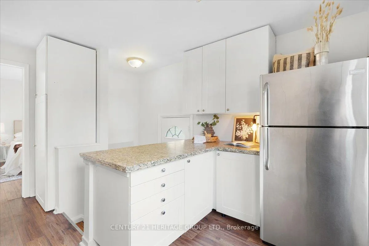 Photo 11 of 1146 Leaside Road, Hamilton, Parkview — HOMEH