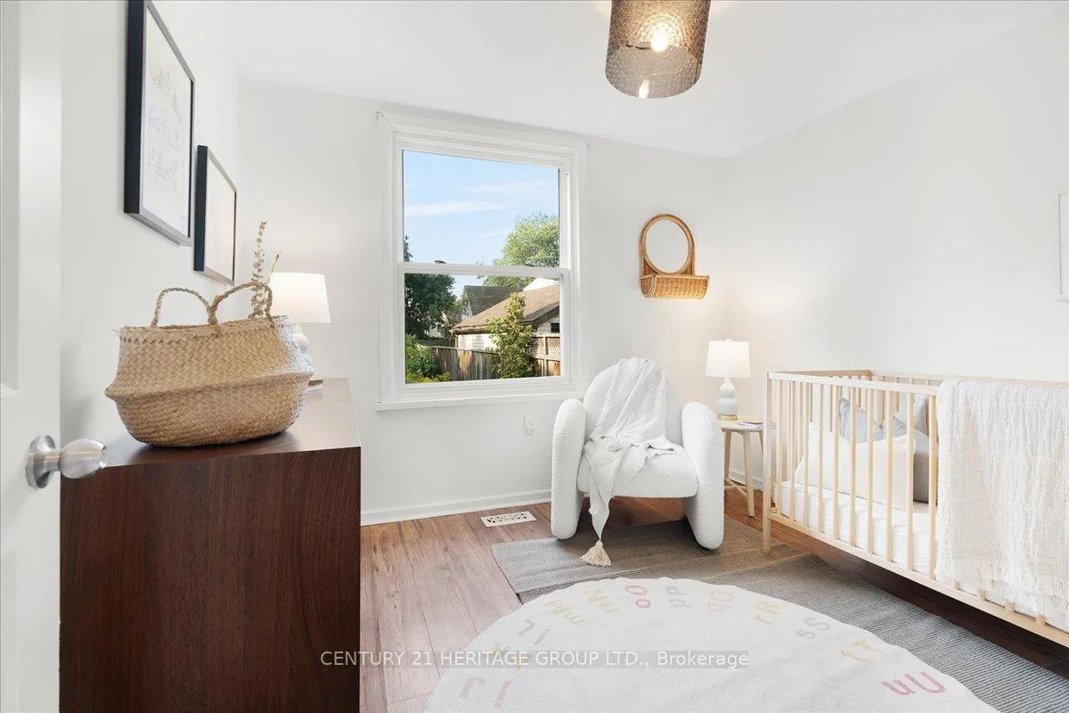 Photo 17 of 1146 Leaside Road, Hamilton, Parkview — HOMEH
