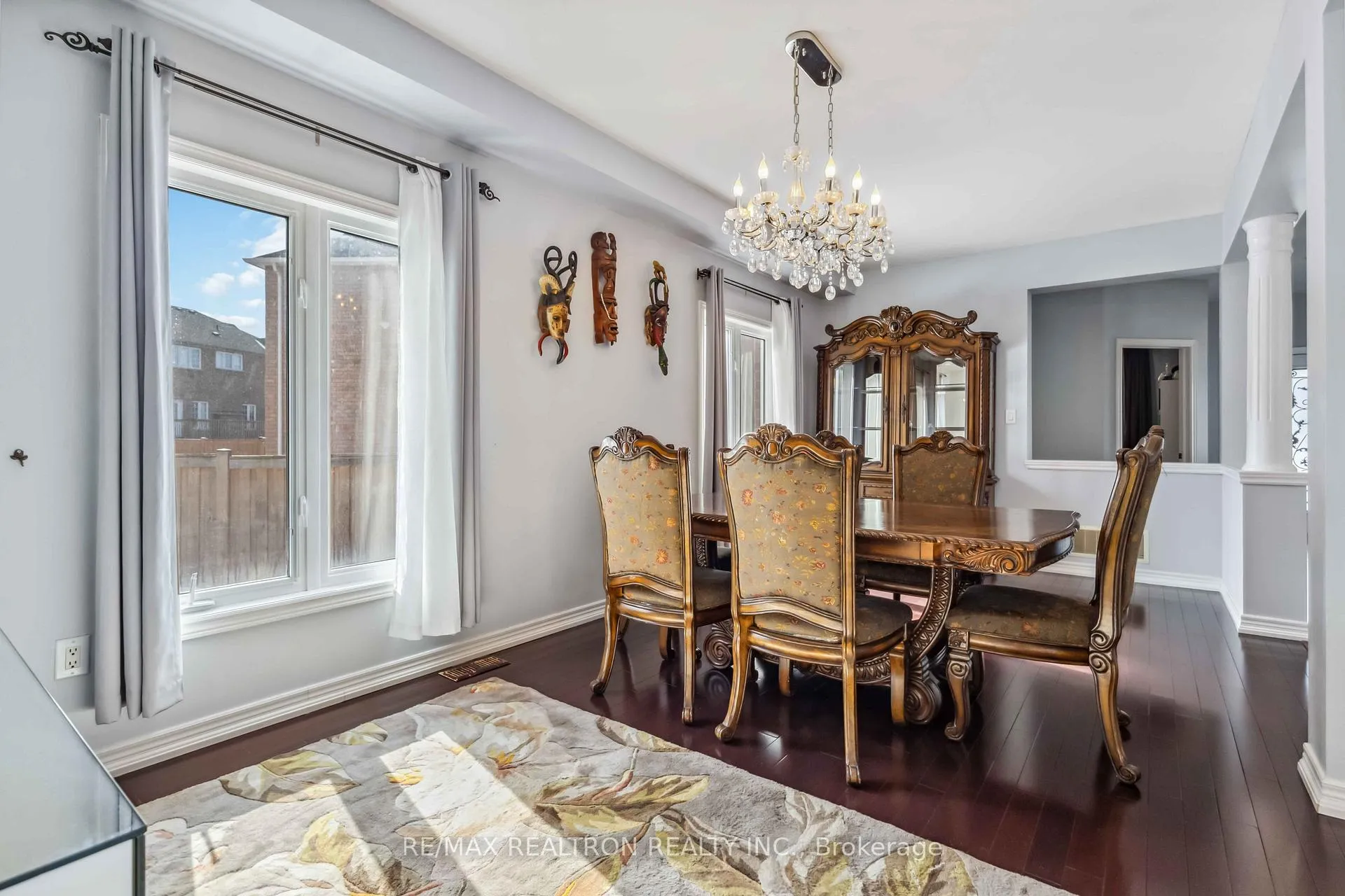 Photo 8 of 49 Blue Meadow Court, Markham, Box Grove — HOMEH