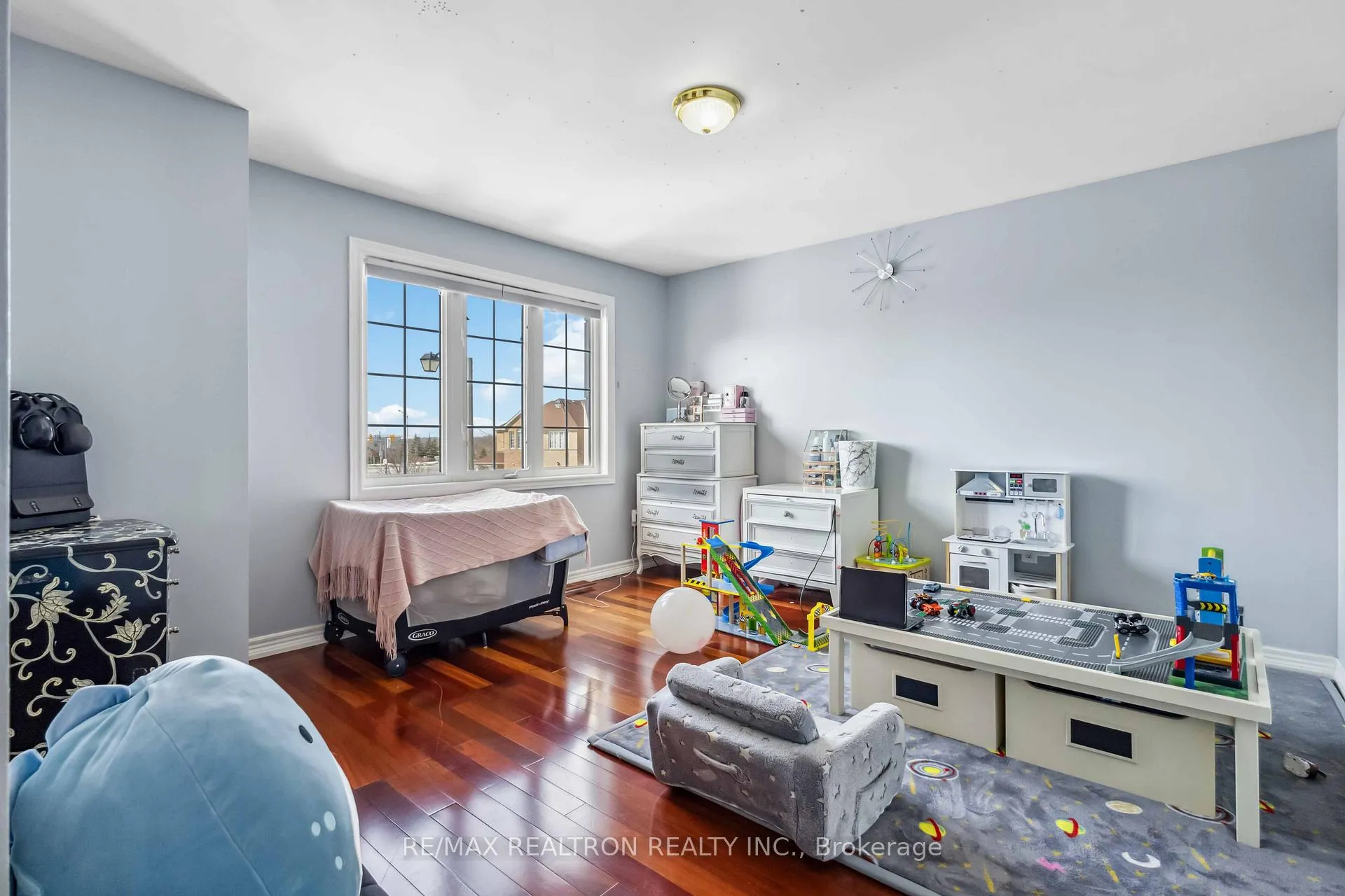 Photo 16 of 49 Blue Meadow Court, Markham, Box Grove — HOMEH