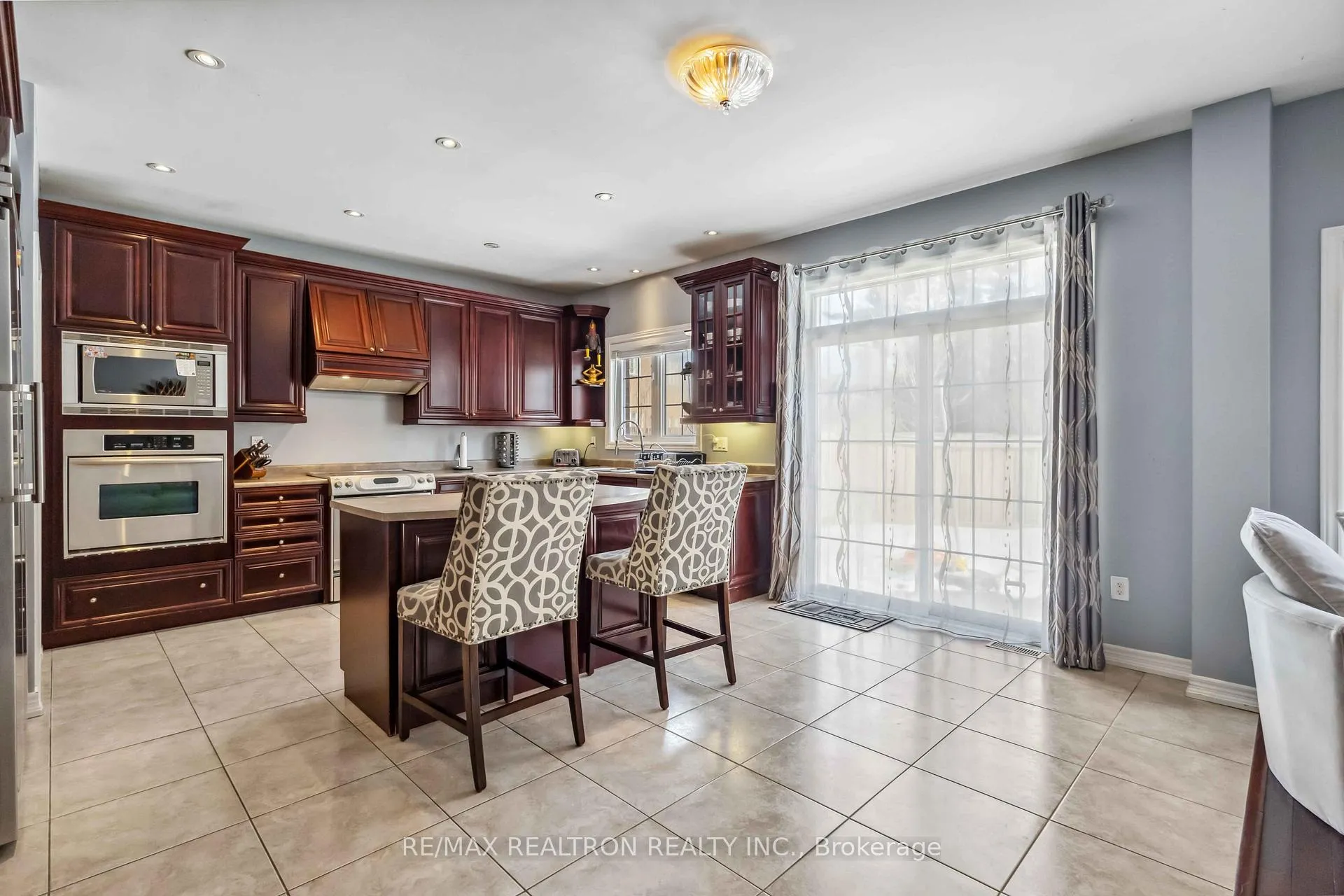 Photo 35 of 49 Blue Meadow Court, Markham, Box Grove — HOMEH