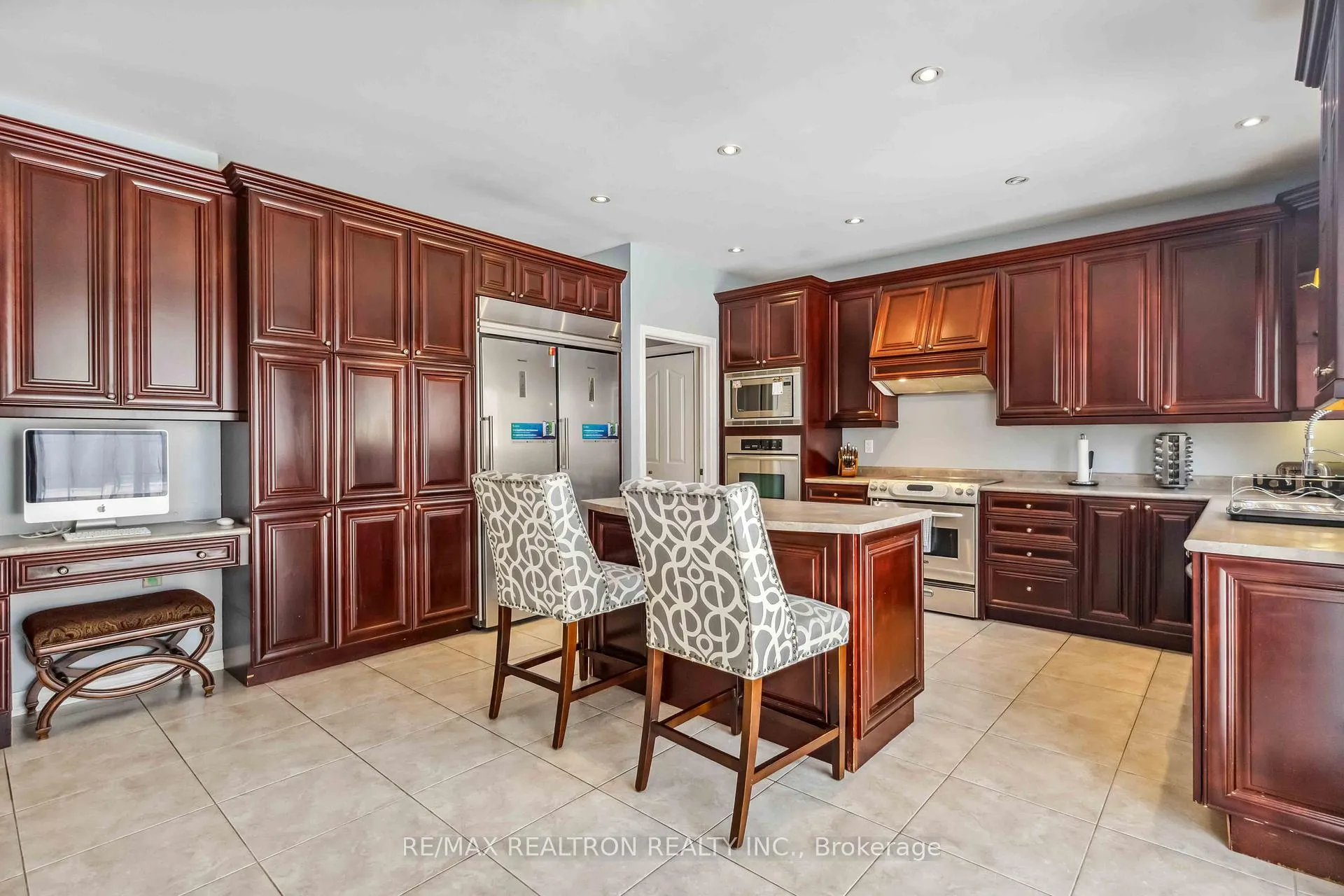 Photo 37 of 49 Blue Meadow Court, Markham, Box Grove — HOMEH