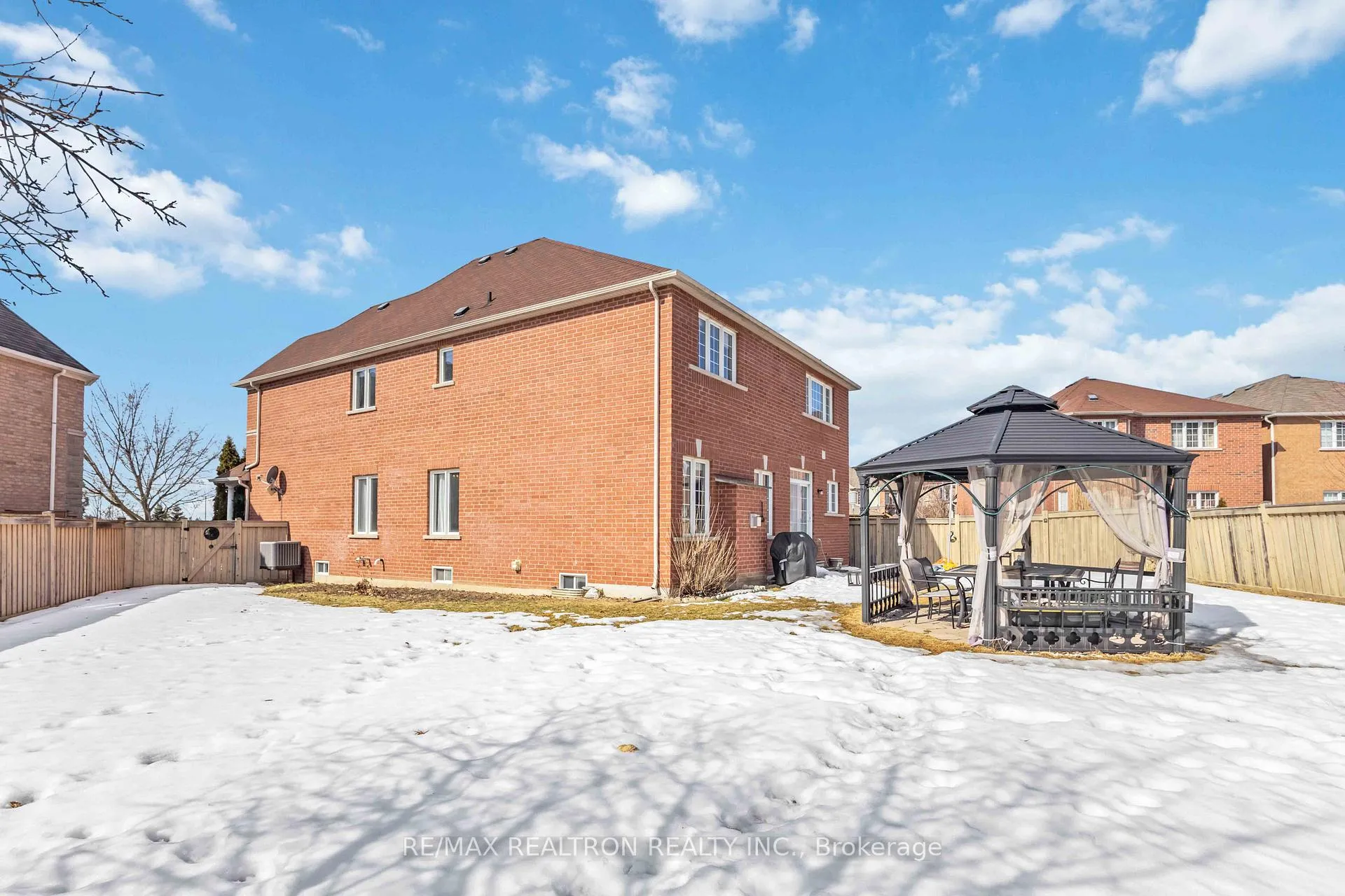 Photo 40 of 49 Blue Meadow Court, Markham, Box Grove — HOMEH