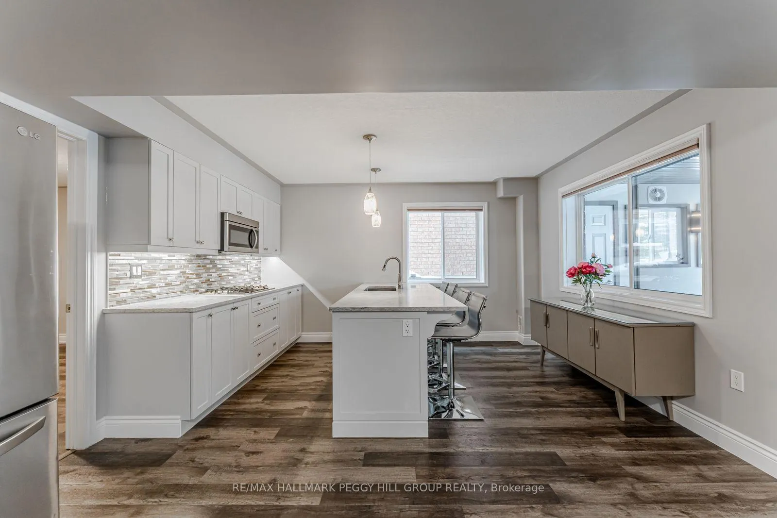 Photo 12 of 101 Seline Crescent, Barrie, Painswick South — HOMEH