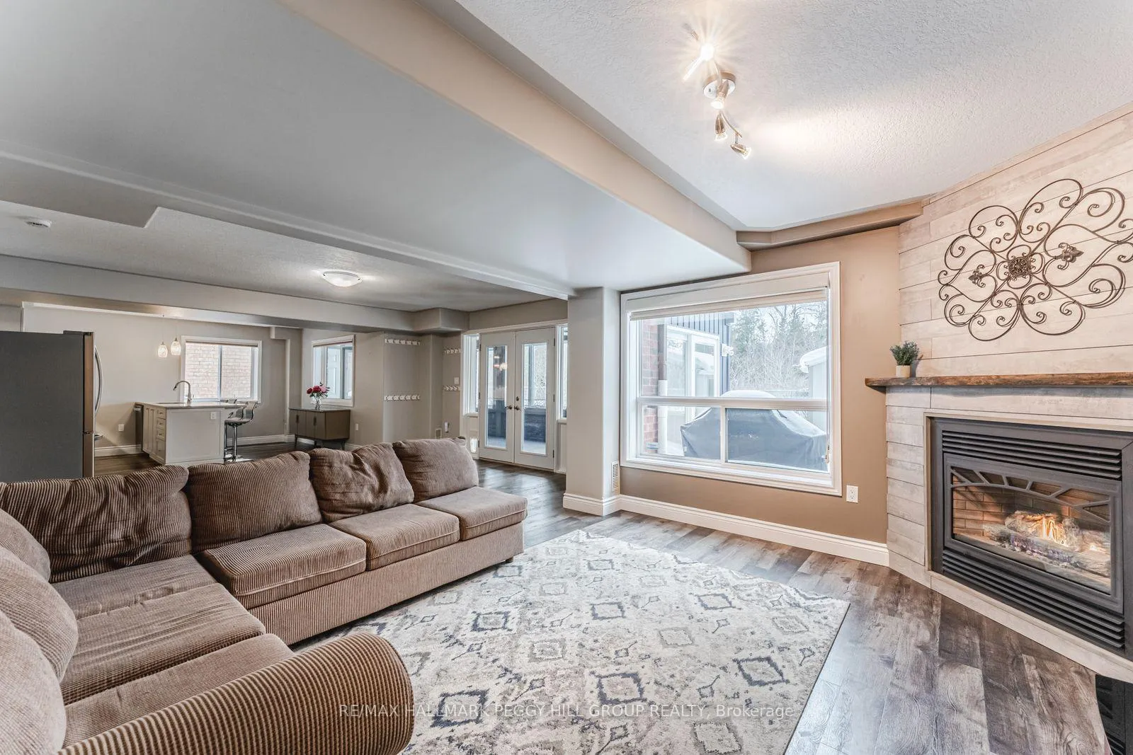 Photo 15 of 101 Seline Crescent, Barrie, Painswick South — HOMEH