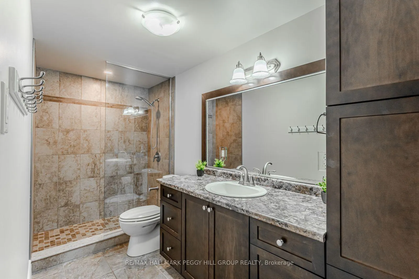 Photo 18 of 101 Seline Crescent, Barrie, Painswick South — HOMEH