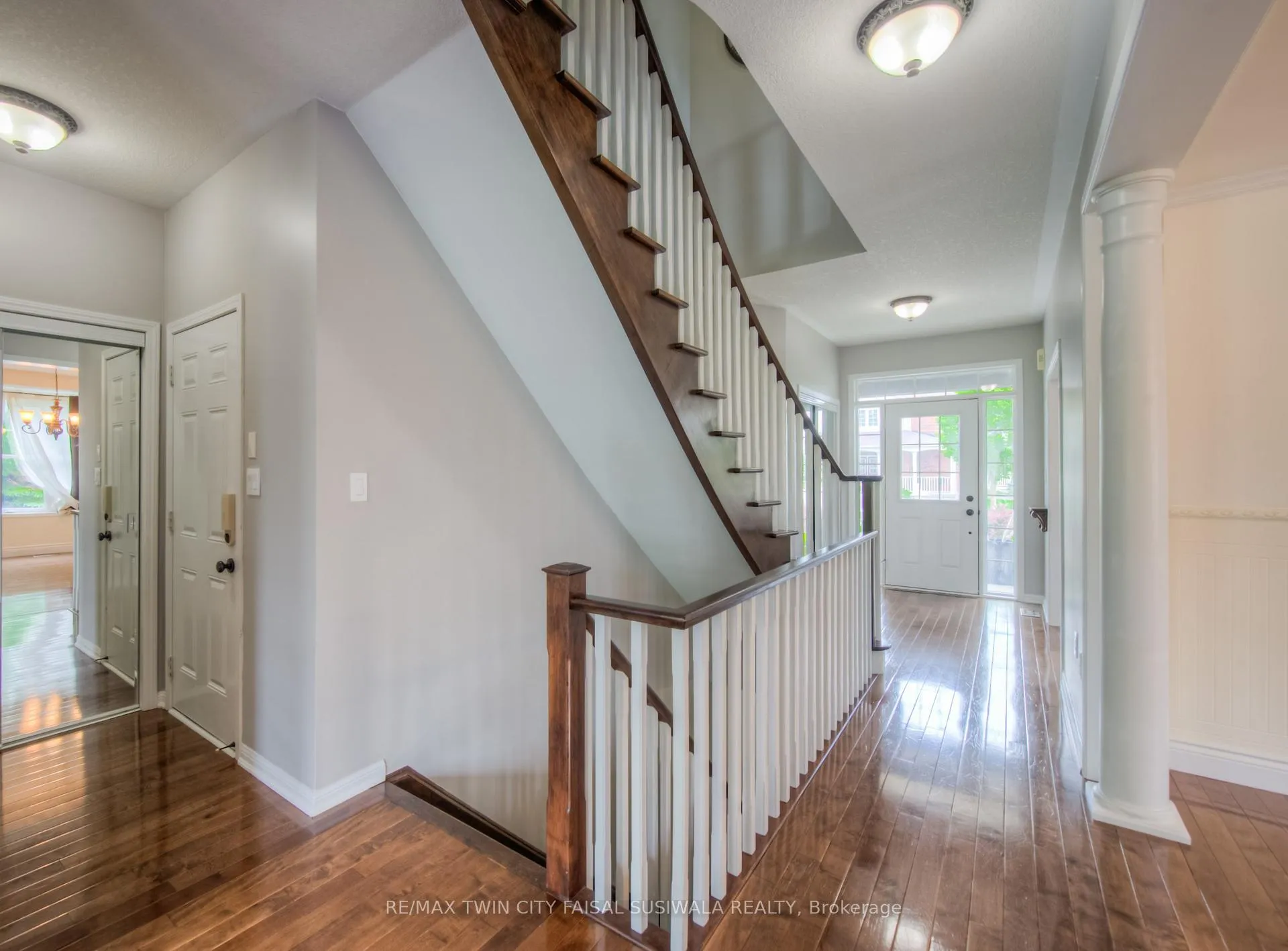 Photo 10 of 114 Baldwin Drive, Cambridge — HOMEH