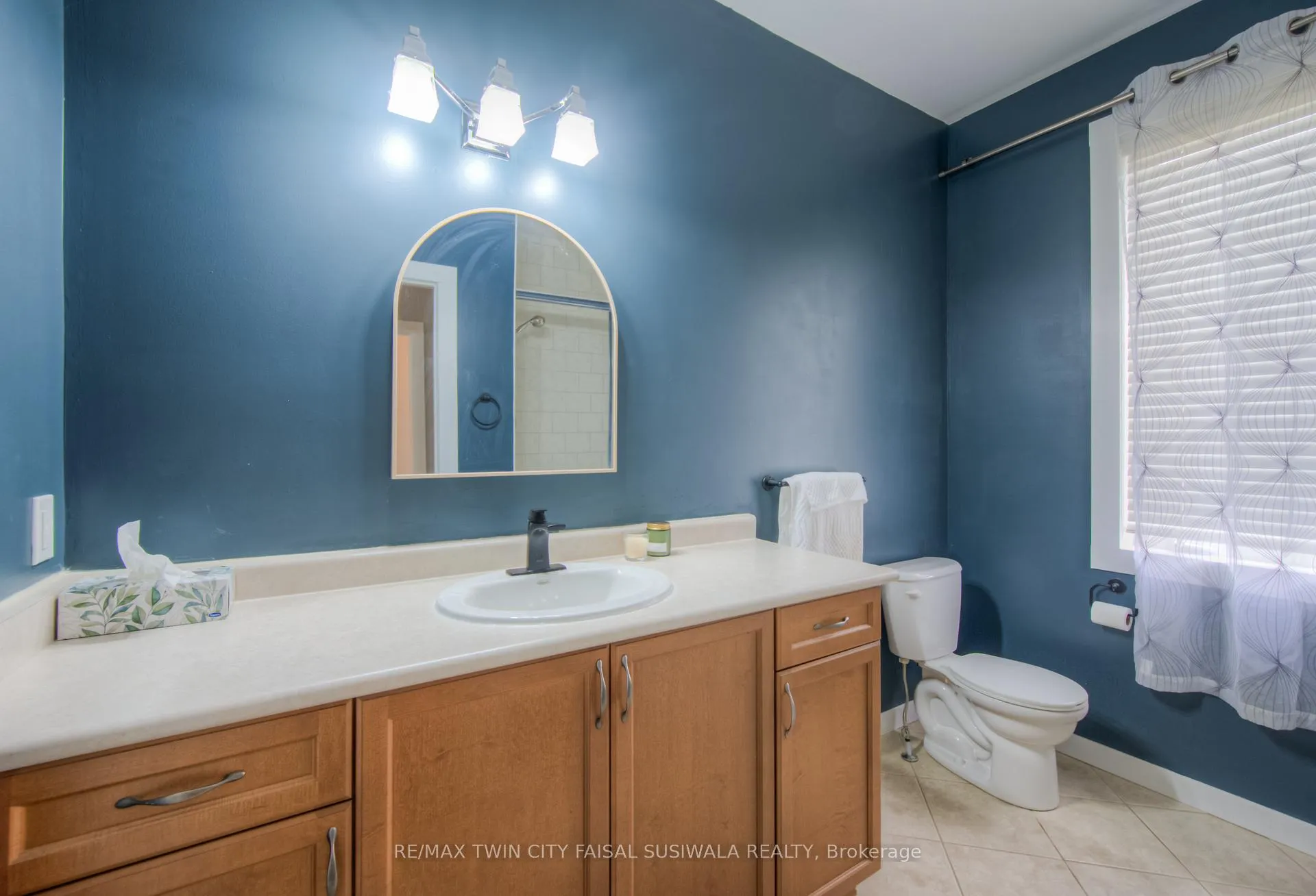 Photo 28 of 114 Baldwin Drive, Cambridge — HOMEH