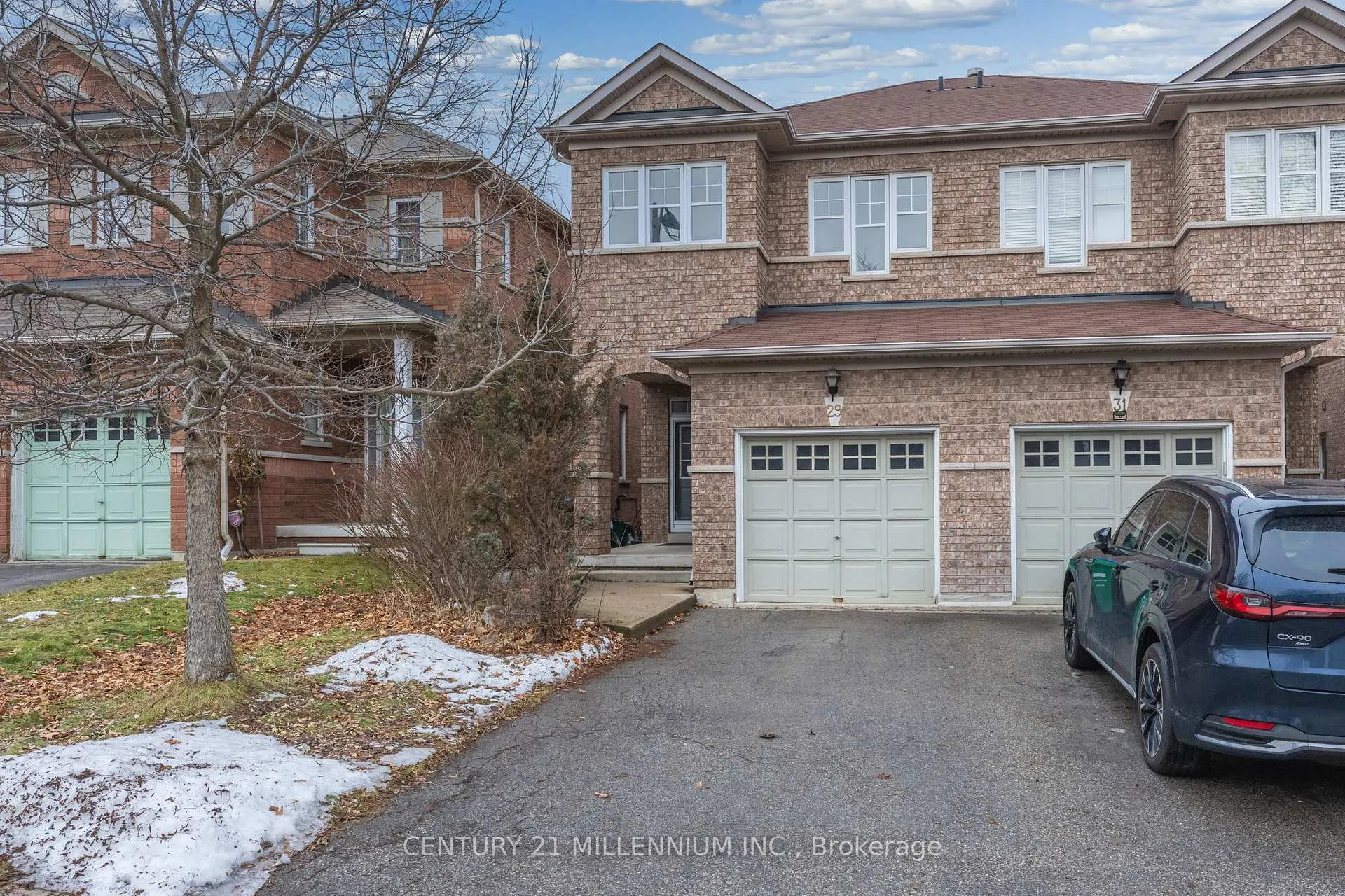 Photo 1 of 29 Martree Crescent, Brampton, Madoc — HOMEH