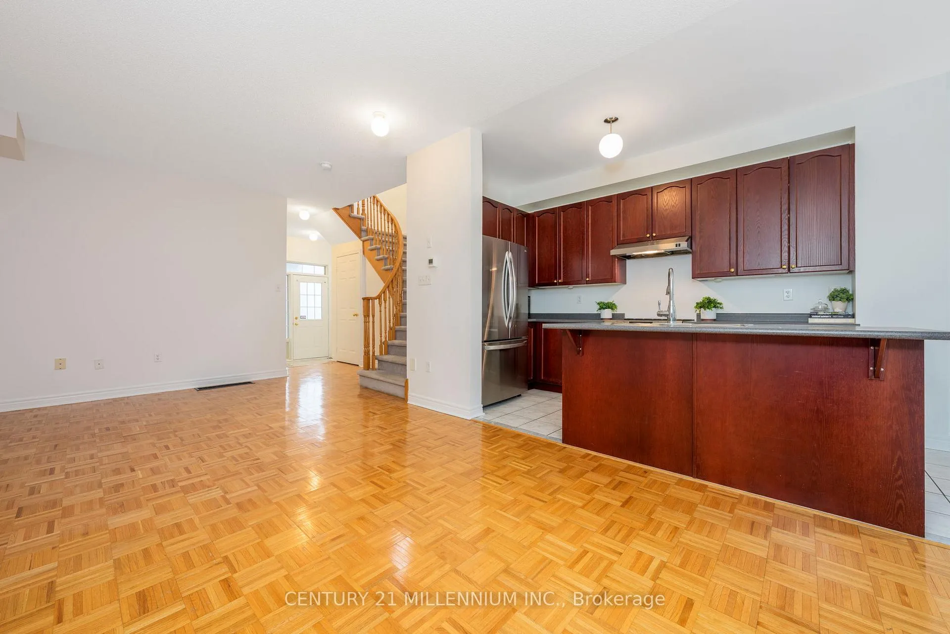 Photo 6 of 29 Martree Crescent, Brampton, Madoc — HOMEH