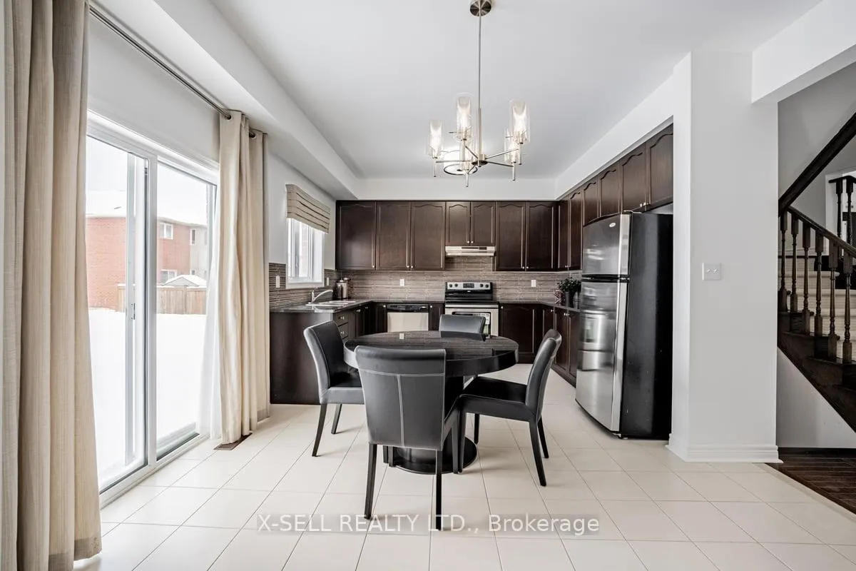 Photo 9 of 36 Dockside Court, Brampton, Sandringham-Wellington — HOMEH