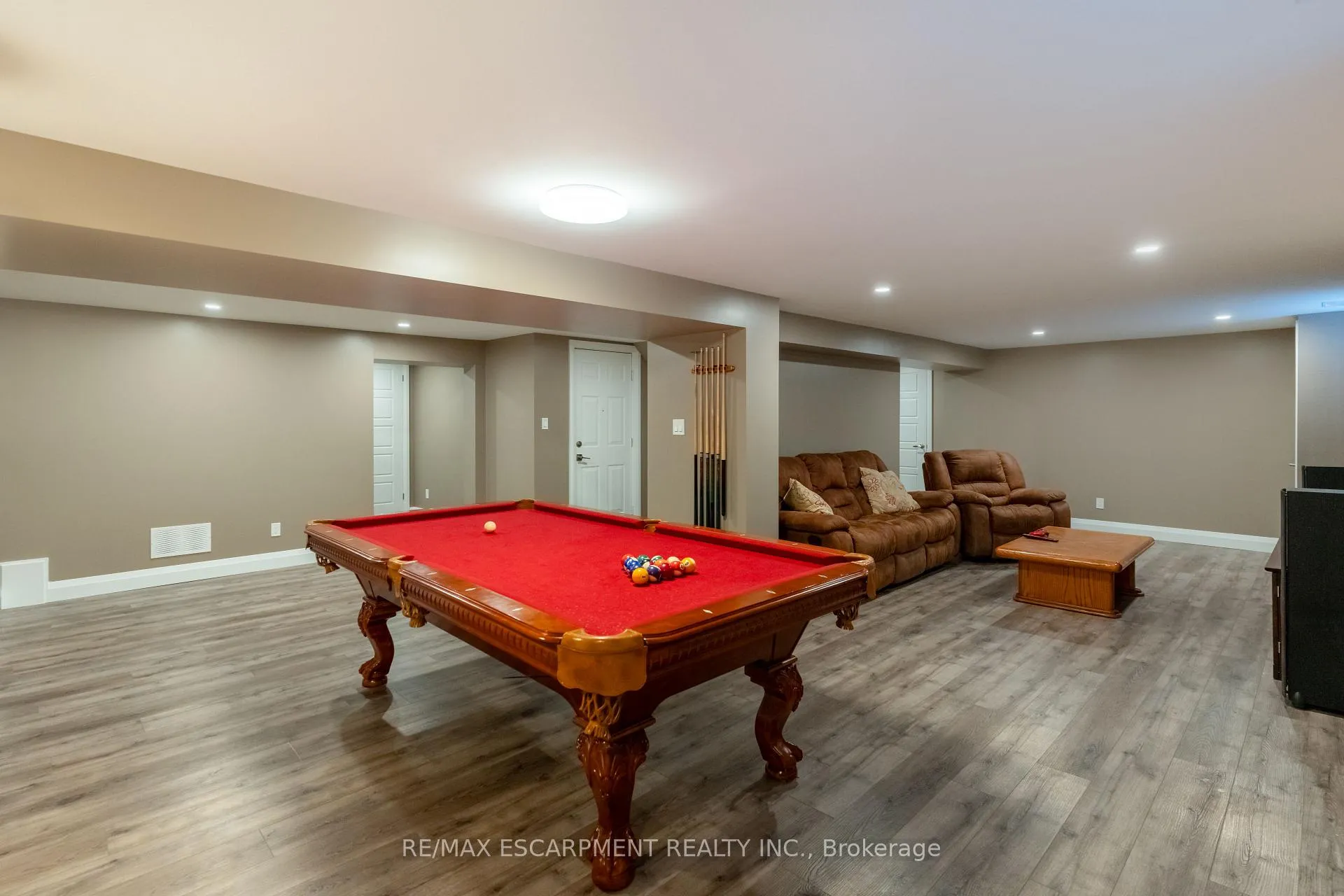 Photo 34 of 569 Rosseau Road, Hamilton, Rosedale — HOMEH