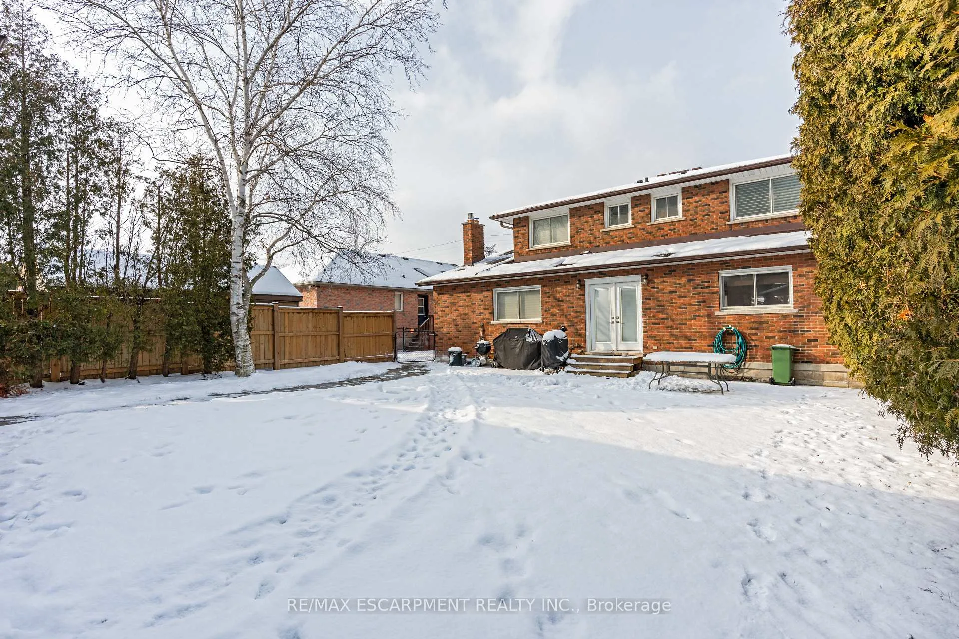 Photo 43 of 569 Rosseau Road, Hamilton, Rosedale — HOMEH